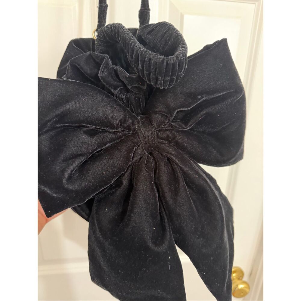 Free People Belle Velvet Bow Bag - Picture 9 of 11